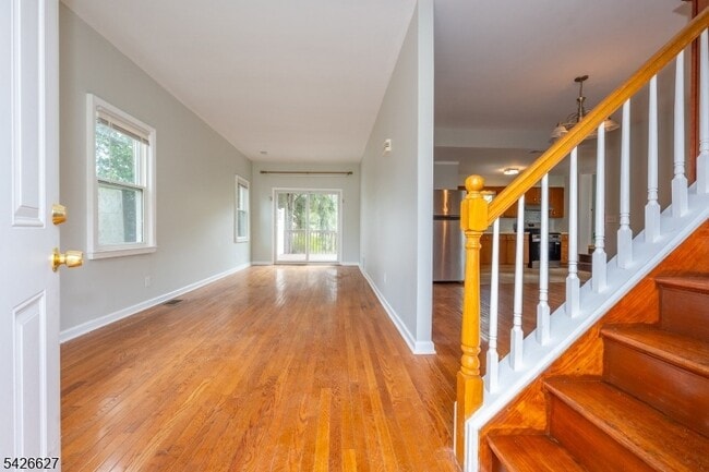 Building Photo - 99 Chesapeake Ave