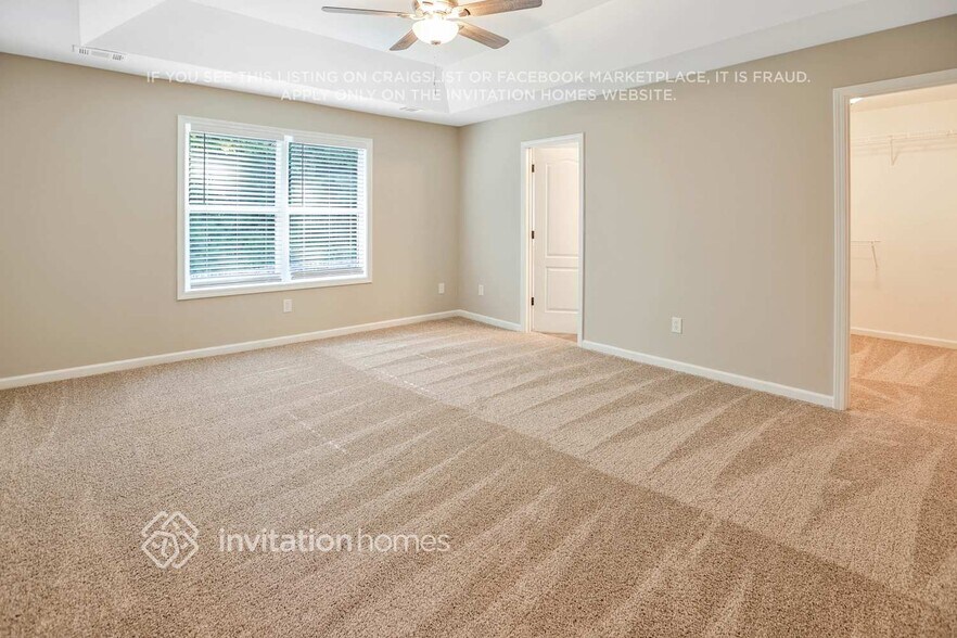 Building Photo - 159 Hawthorn Dr