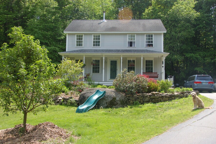 Primary Photo - 20 Goyette Dr
