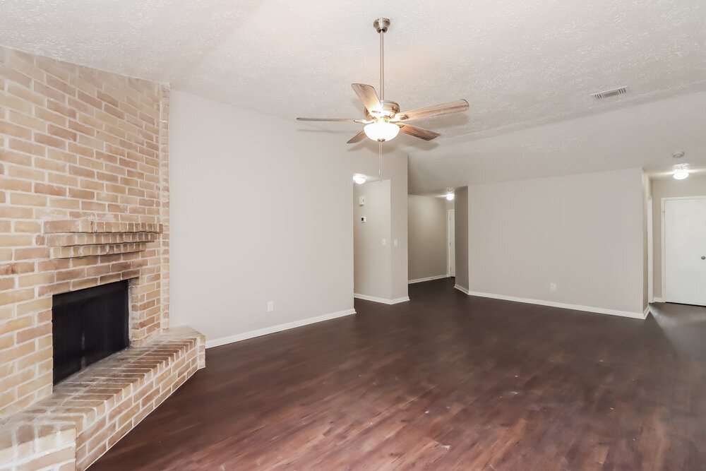 Building Photo - 20810 Union Park Dr