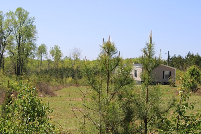 Building Photo - 818 W Grantville Rd