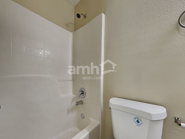 Building Photo - 30230 Double Dr