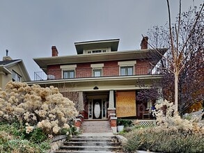 Building Photo - 358 N Main St