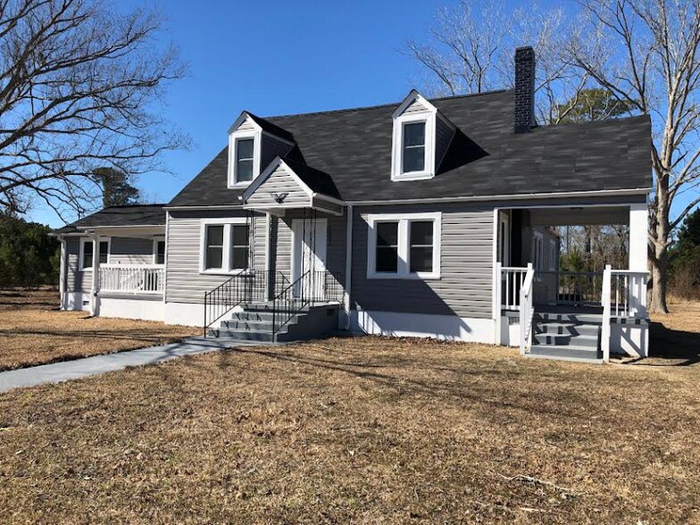 Building Photo - 5583 Core Point Rd