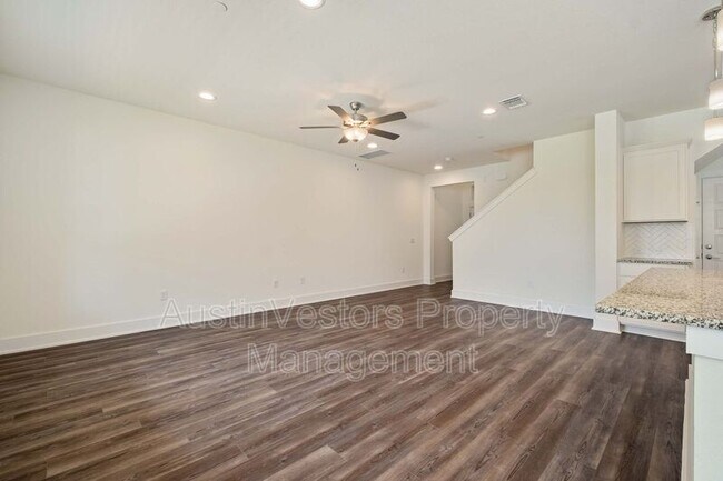 Building Photo - 11202 Gadsen Ln