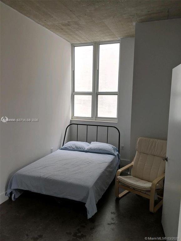 Building Photo - 133 NE 2nd Ave