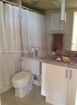 Building Photo - 9195 Collins Ave