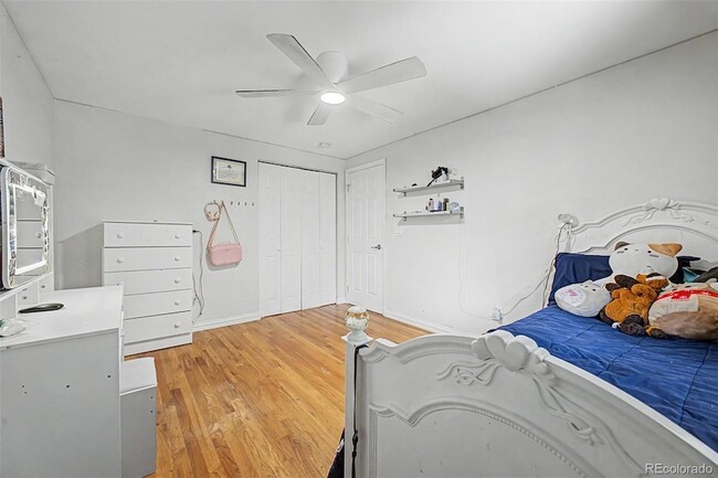 Building Photo - 11467 E Amherst Cir S