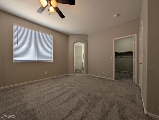 Building Photo - 2773 Echo Springs St