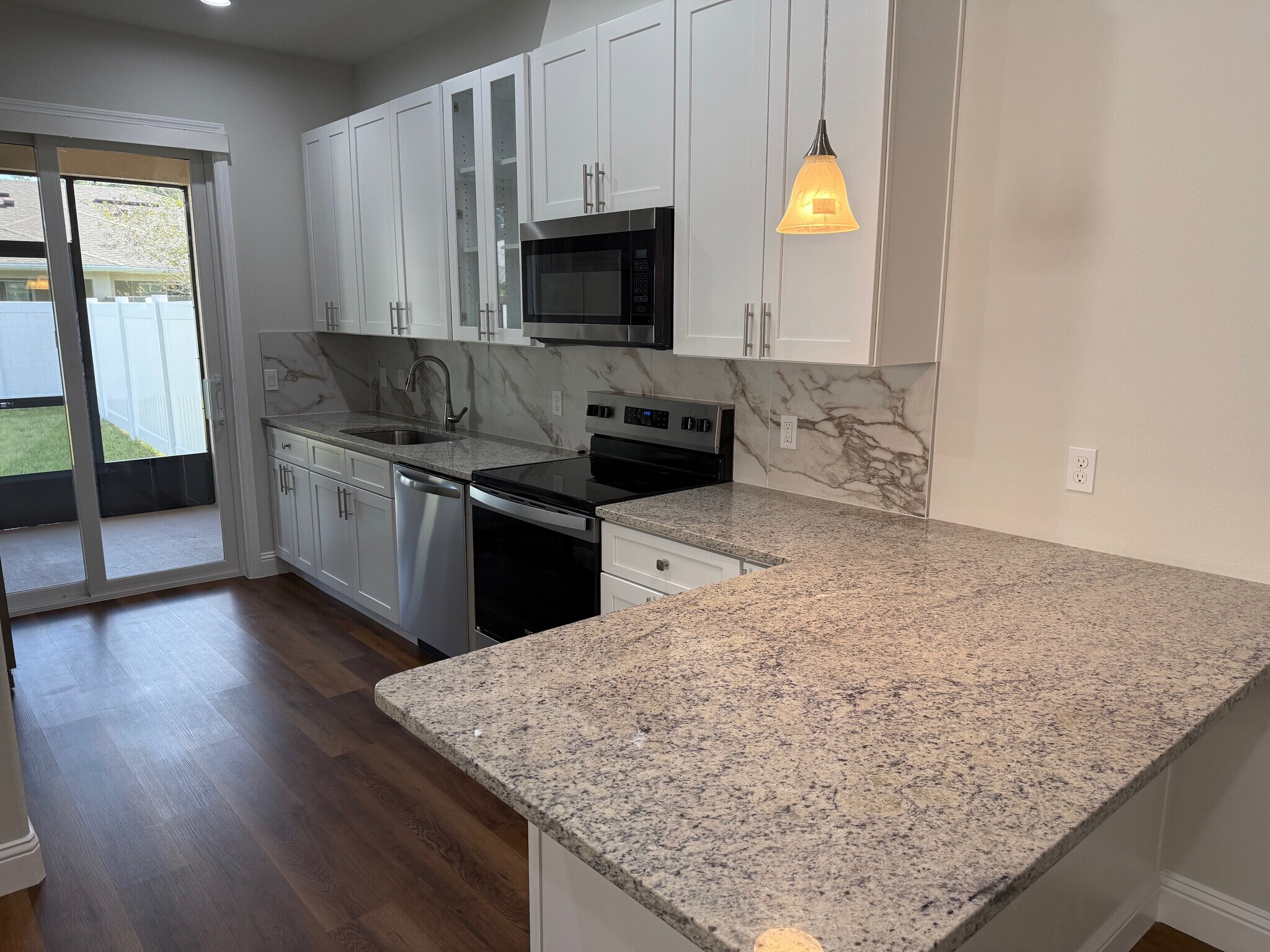 Building Photo - 9 Ullemay Ct