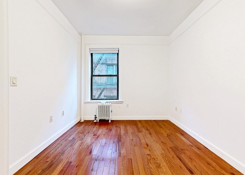 Building Photo - West 140th Street