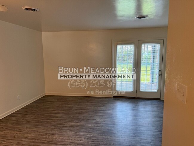 Building Photo - 9116 Parktop Ln NW