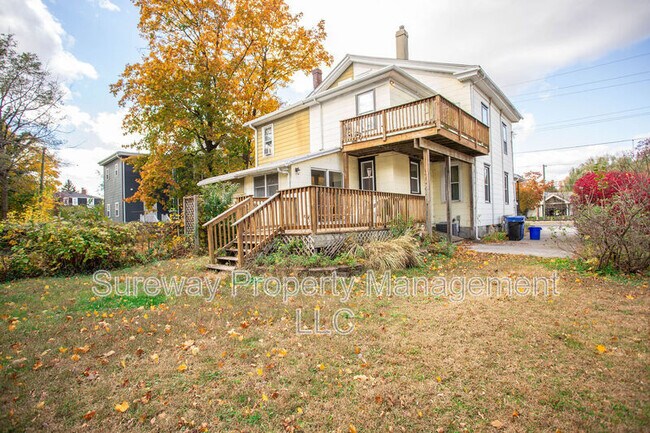 Building Photo - 150 Snyder Pl