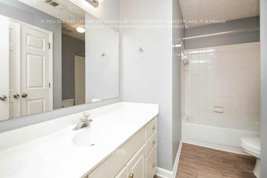 Building Photo - 2094 Corsica Way SW