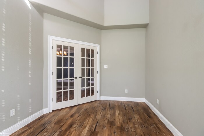 Building Photo - 3119 Hummingbird Ln