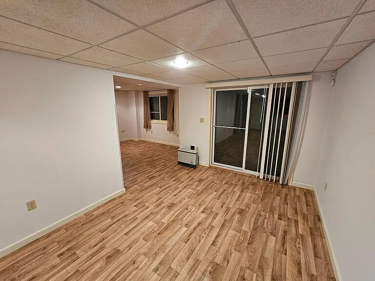 Building Photo - 6 Riverview