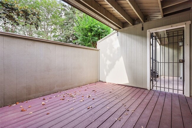 Building Photo - 4723 Aftonshire Dr