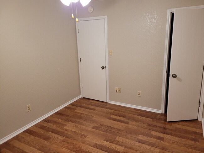 bedroom - 3620 Crosscut Loop