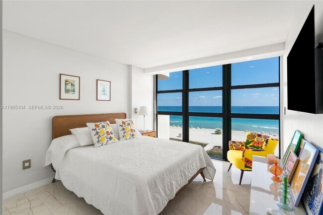 Building Photo - 5757 Collins Ave