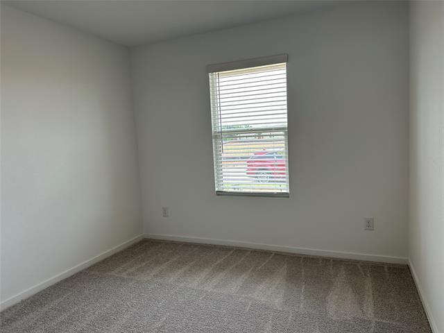 Building Photo - 3261 Kiso Pkwy