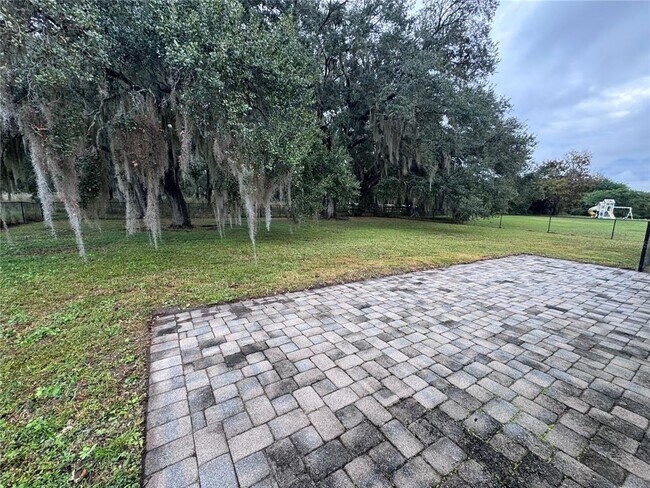 Building Photo - 4924 Raylene Way