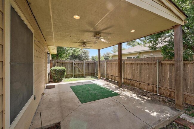 Building Photo - 8703 Weiser Dr