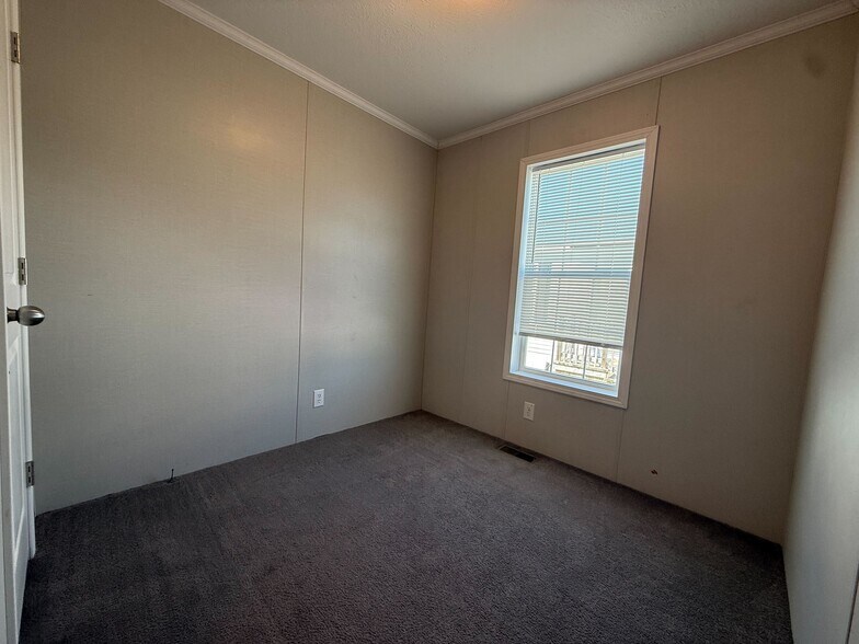 Building Photo - 12211 St Michel Ave