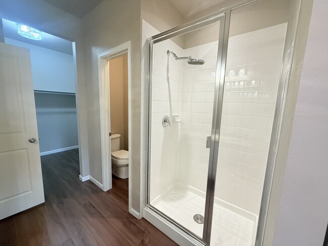 Building Photo - 257 Vela Pl