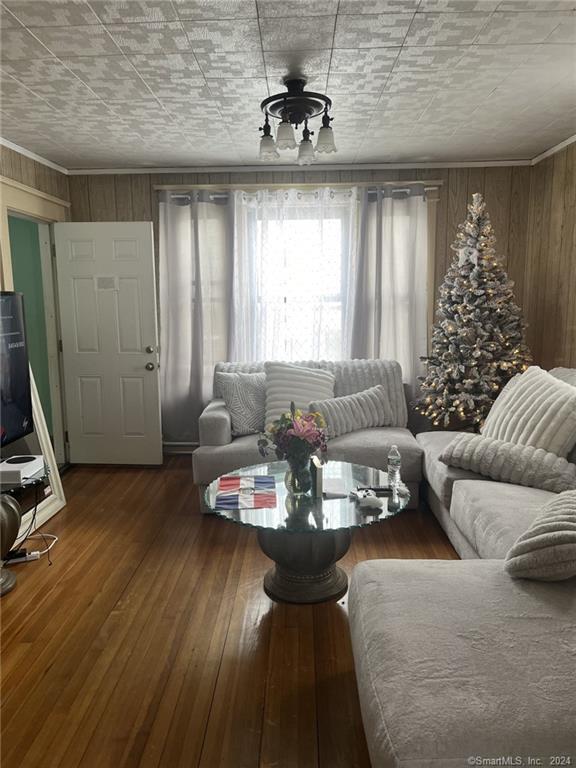 Building Photo - 1120 Baldwin St