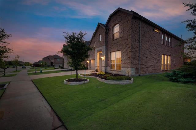 Building Photo - 16025 Plum Ct