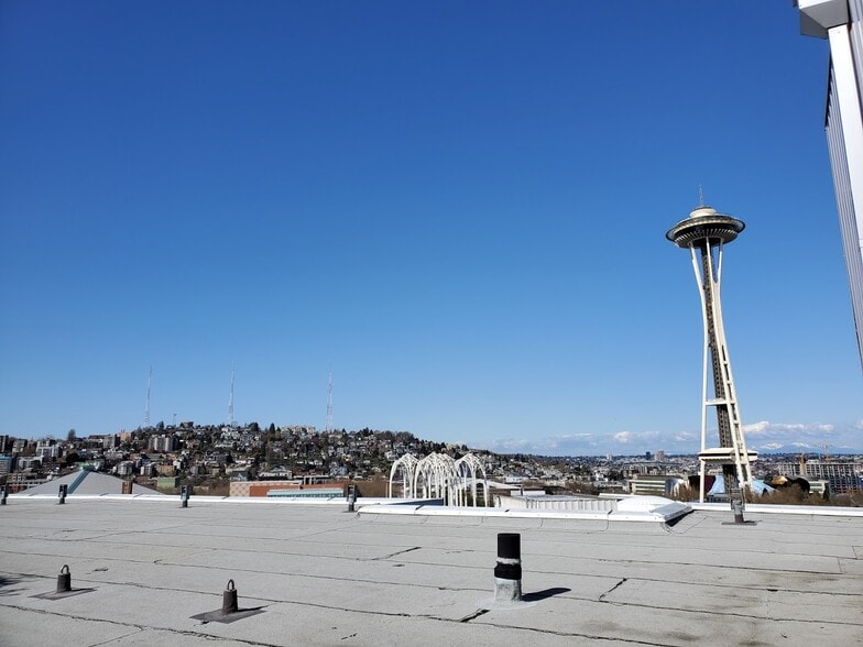 Amenities- RoofTop View - 2911 2nd Ave