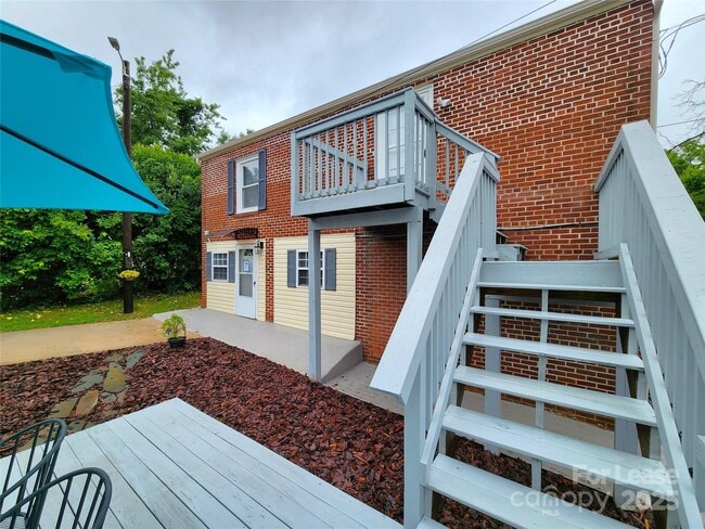 Building Photo - 706 N Caldwell St