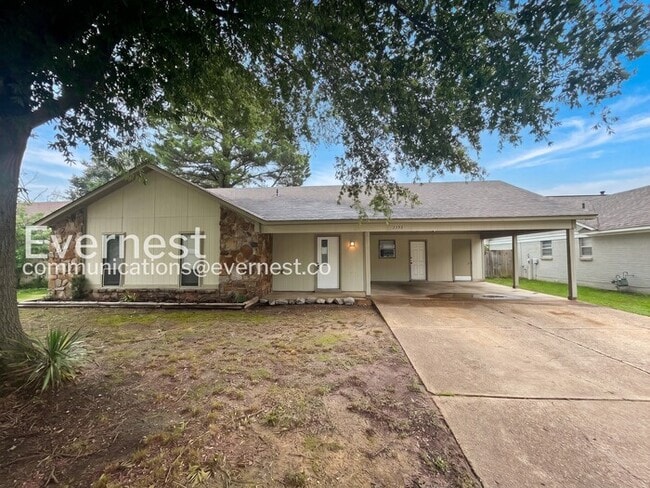 Building Photo - 3352 Brownbark Dr