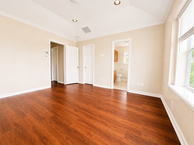 Building Photo - 13119 Stratford Skies Ln