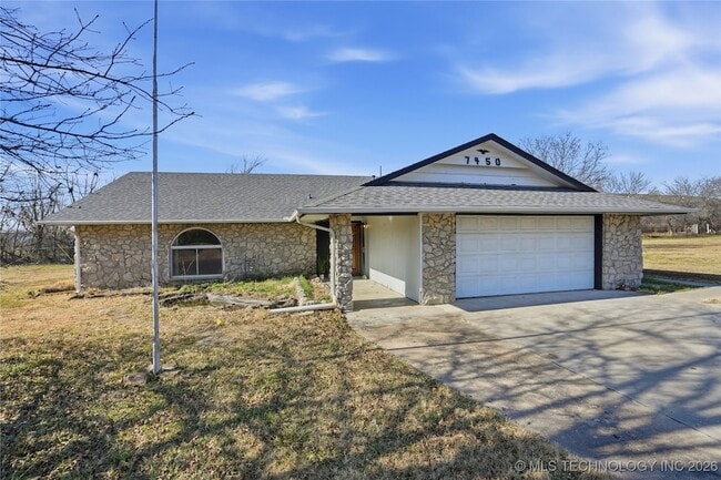 Building Photo - 7450 N 117th E Ave