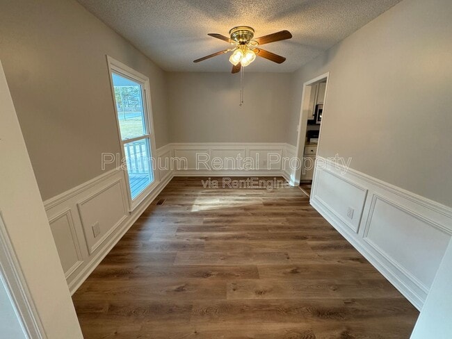 Building Photo - 3605 Knoll Crest Trail