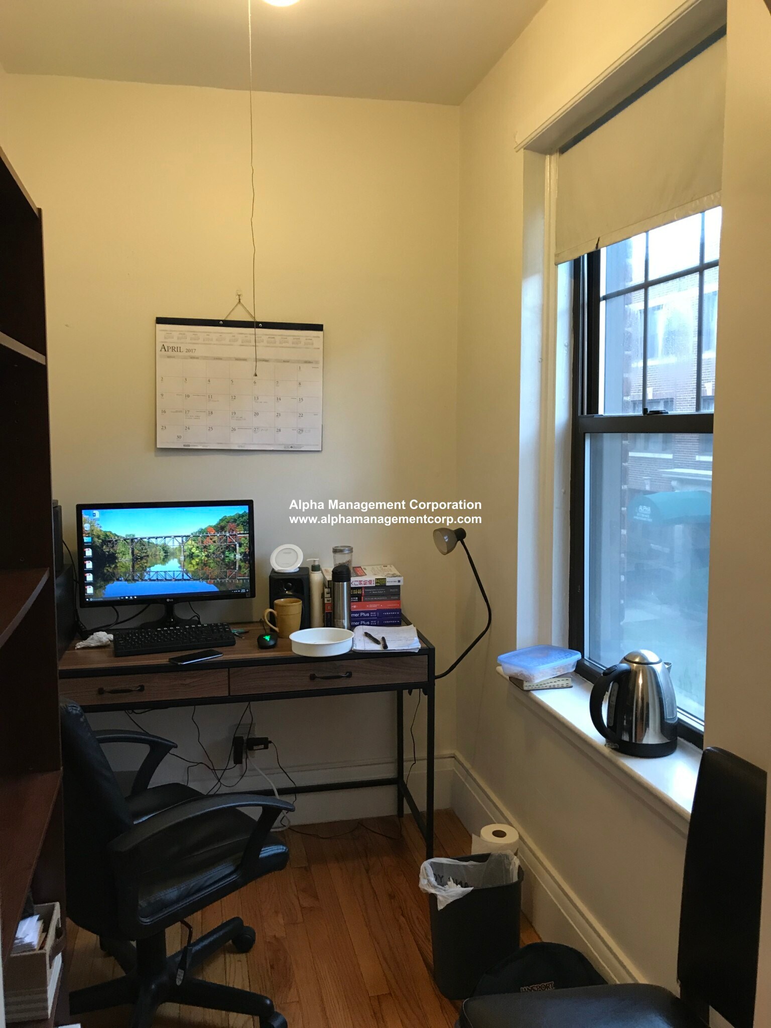 Building Photo - 349 Pleasant St