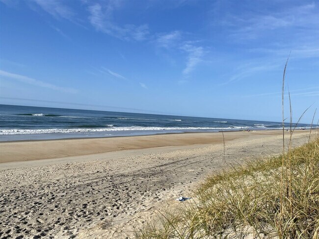 Building Photo - 57211 Atlantic View Dr