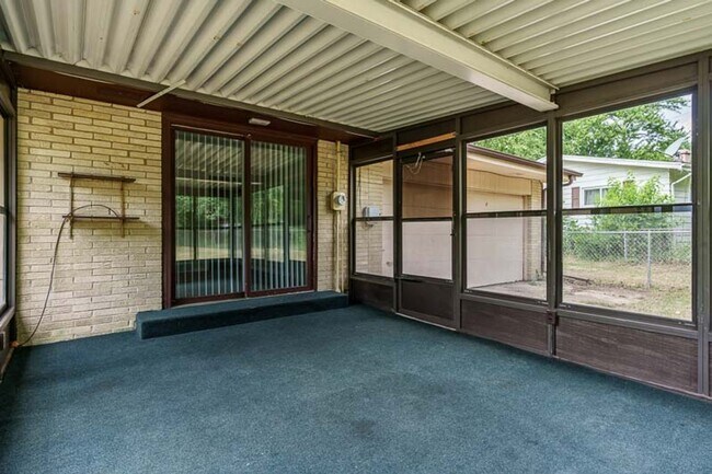 Building Photo - 3979 Elva Ln