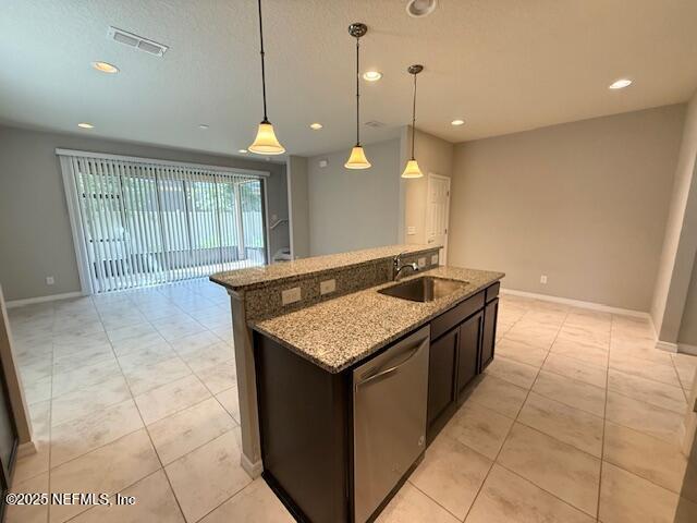 Building Photo - 7028 Buroak Ct