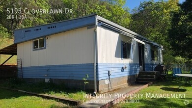 Building Photo - 5195 Cloverlawn Dr
