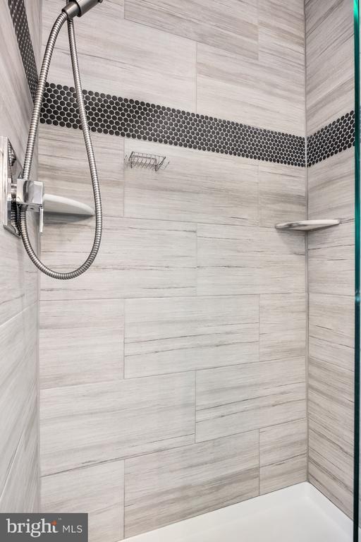 Building Photo - 101 Camber Ln