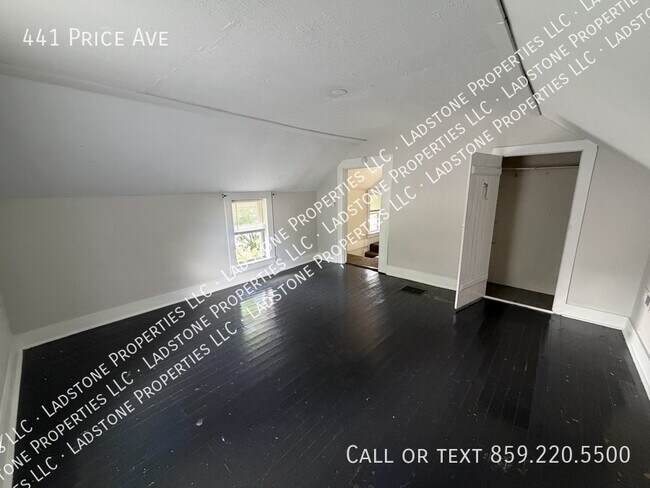 Building Photo - 441 Price Ave