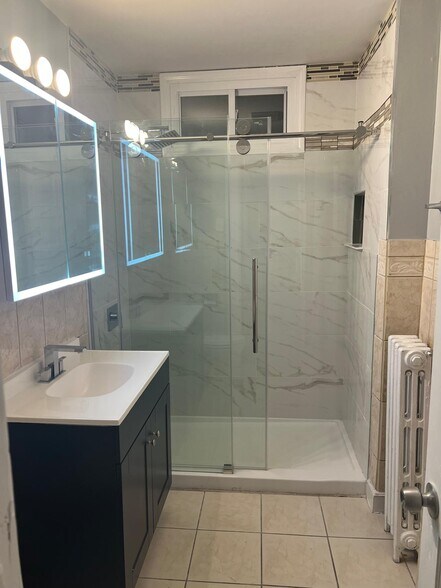 Building Photo - 508 Commerce Dr