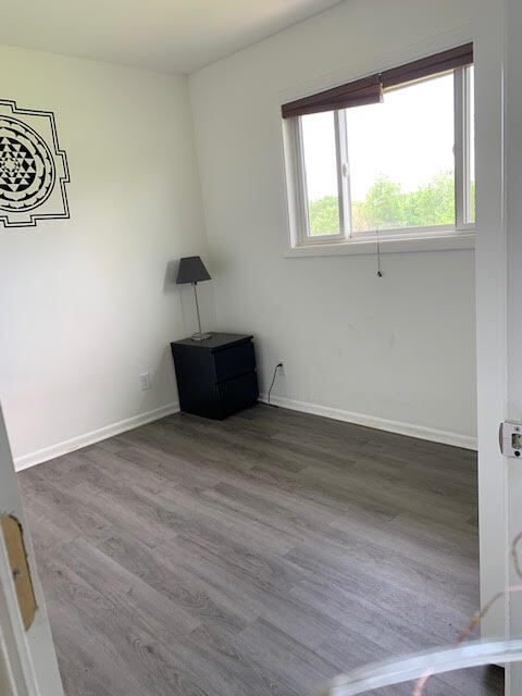 Building Photo - 2067 Libertyville Rd