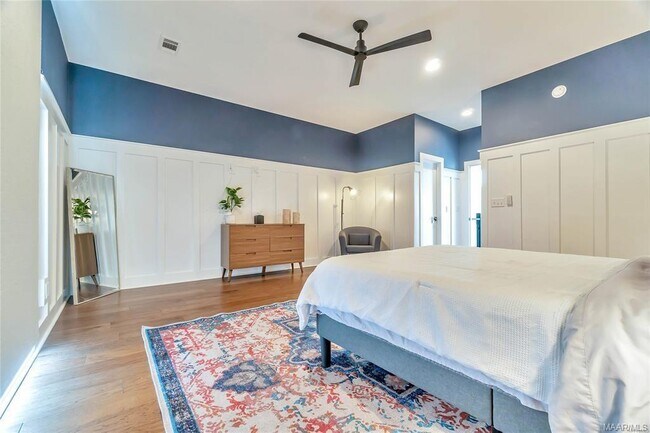 Building Photo - 7132 Fain Park Dr