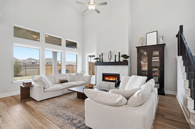 Building Photo - 4111 Olmsted Dr