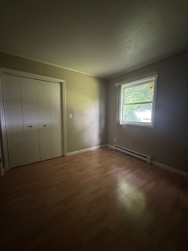 Building Photo - Charming 3 bedroom home for rent.