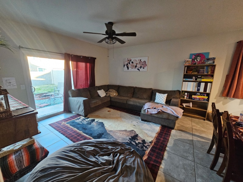 Building Photo - 35444 W San Alvarez Ave