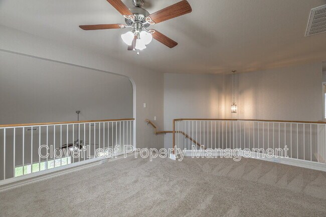 Building Photo - 2424 Dimmitt Dr